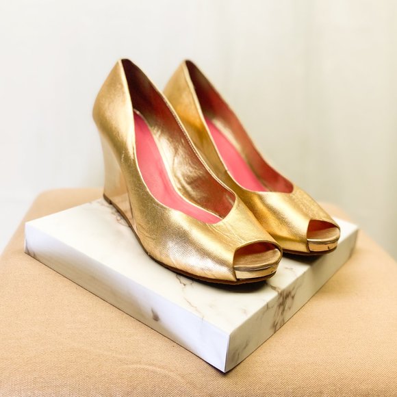 Lilly Pulitzer Sexy Gold Glam Heels Resort Chic Wedge Women's Statement Shoe 10 - Picture 5 of 13